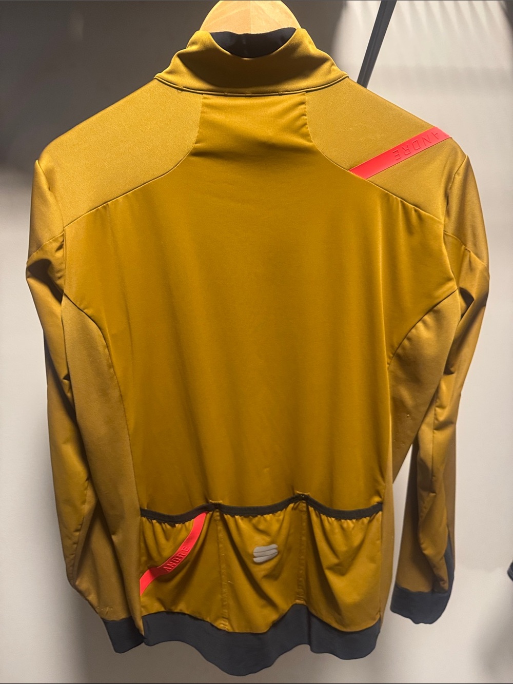 Sportful wind jacket - Picture 2 of 3